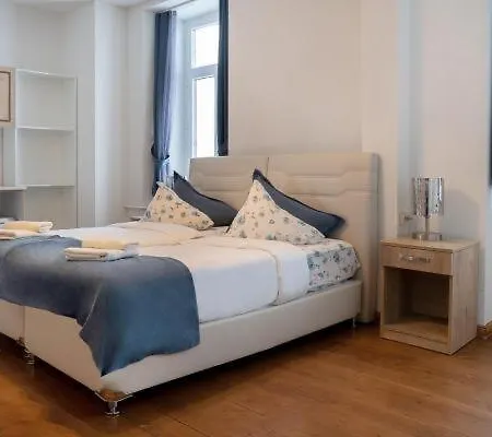 Berghaus Hochblauen ホテル 3*