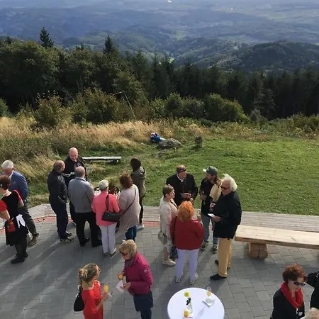 Berghaus Hochblauen ホテル 3*