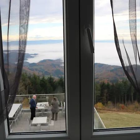 ホテル Berghaus Hochblauen