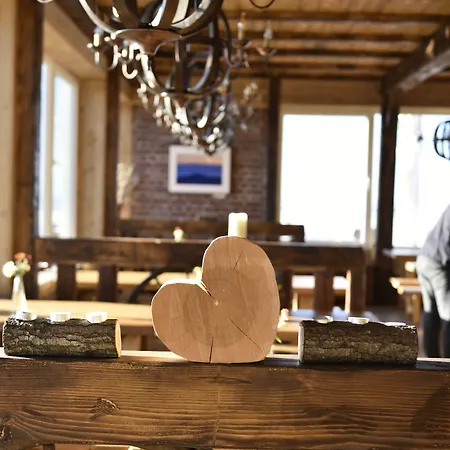 Berghaus Hochblauen ホテル