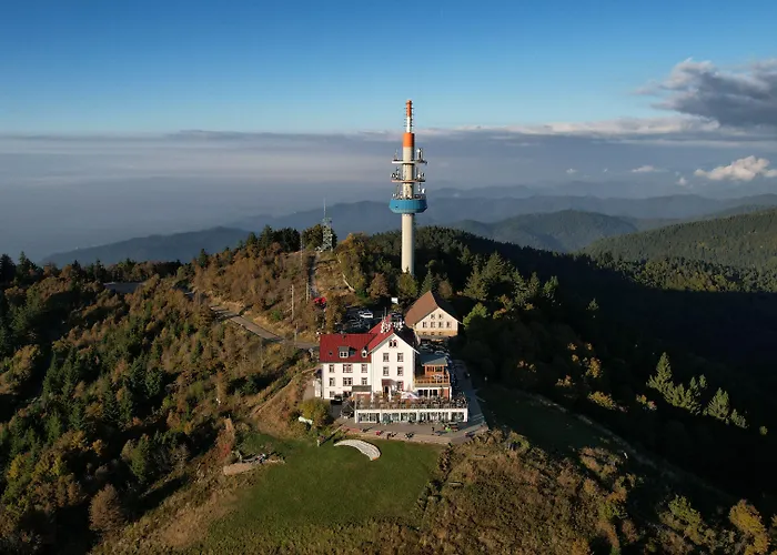 Berghaus Hochblauen 호텔 3*